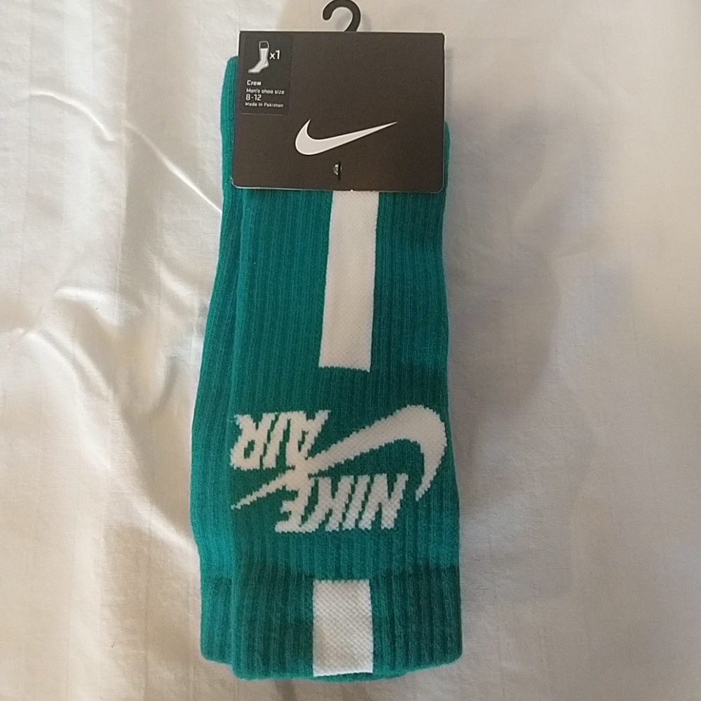 Nike Air Men's Socks Sz L